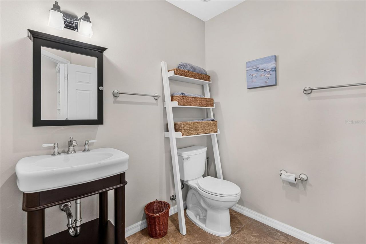 5376 Shadow Lawn Drive, Sarasota, FL 34242 Photo