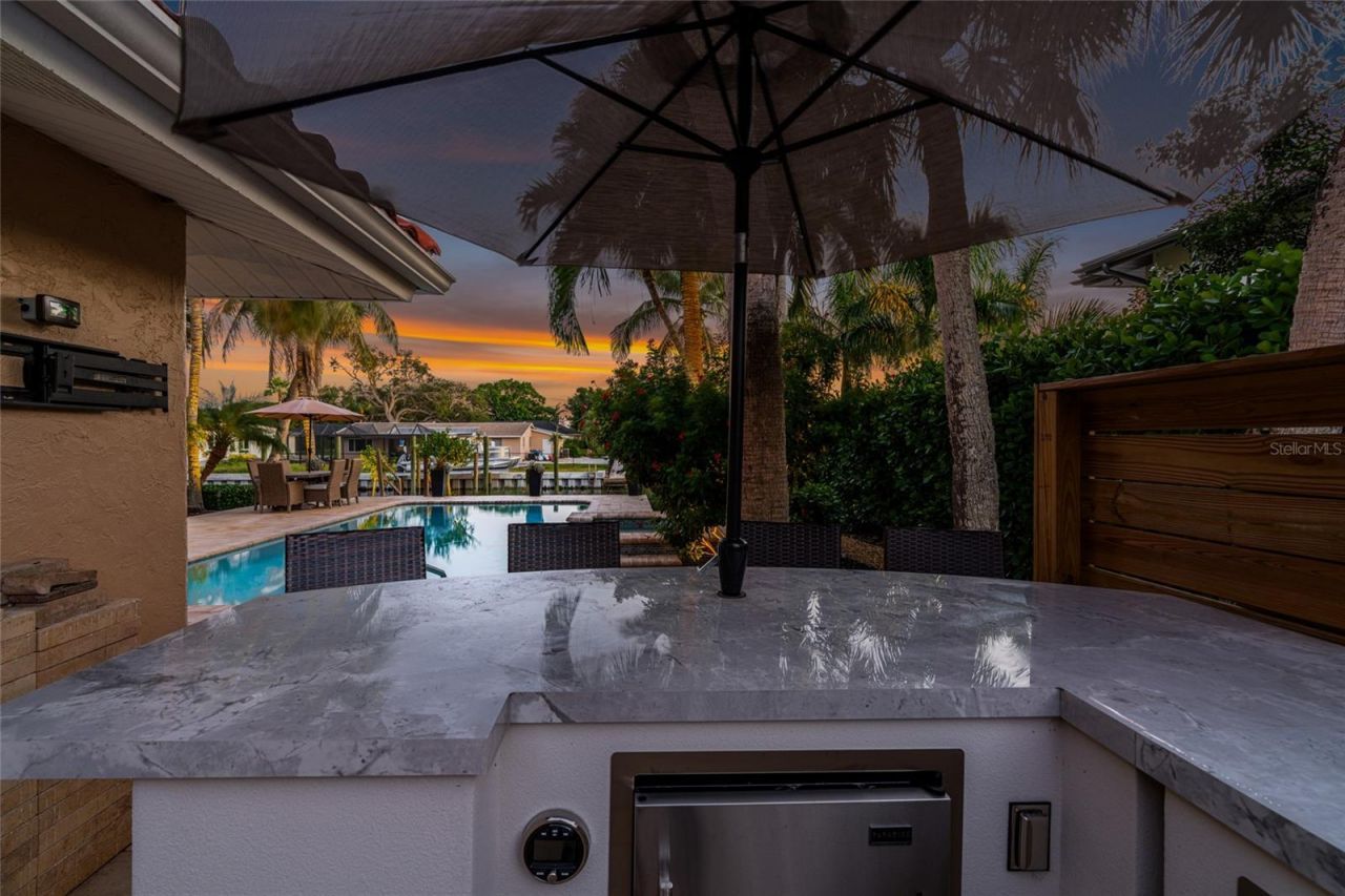 5376 Shadow Lawn Drive, Sarasota, FL 34242 Photo