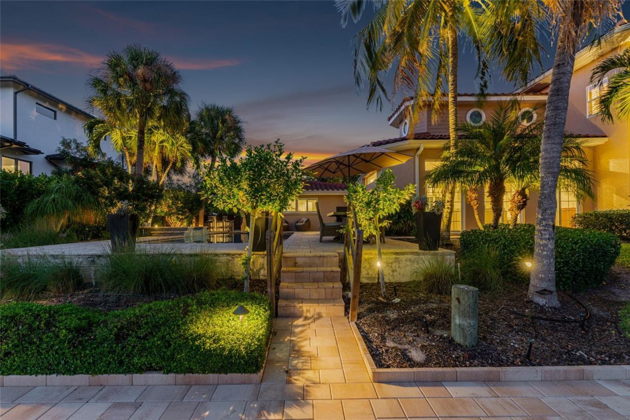 5376 Shadow Lawn Drive, Sarasota, FL 34242 Photo