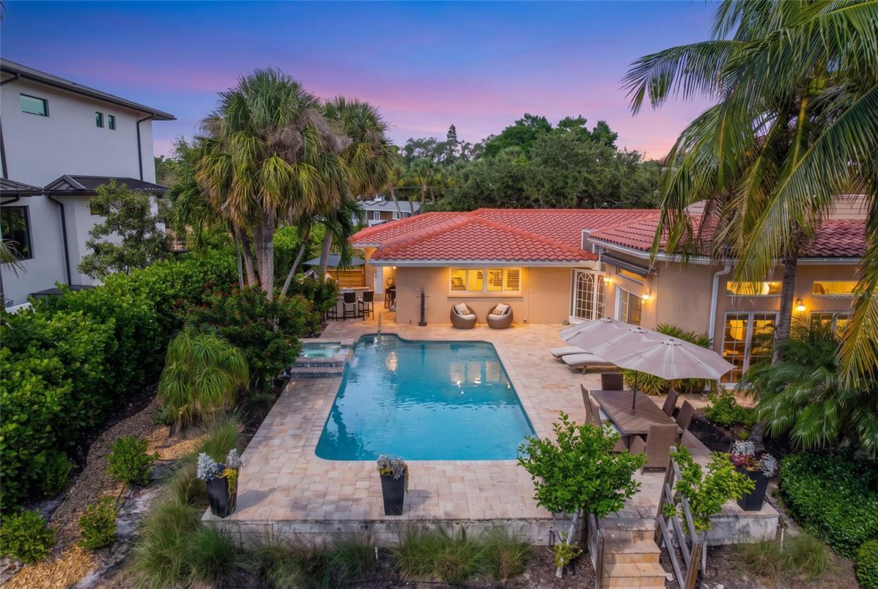 5376 Shadow Lawn Drive, Sarasota, FL 34242 Photo