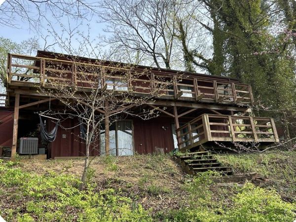 233 Clifton Heights Road, Newport, TN 37821