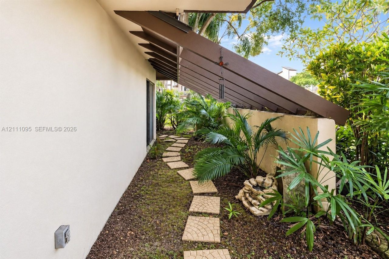 120 SW 96th Ter , Unit 104, Plantation, FL 33324 Photo