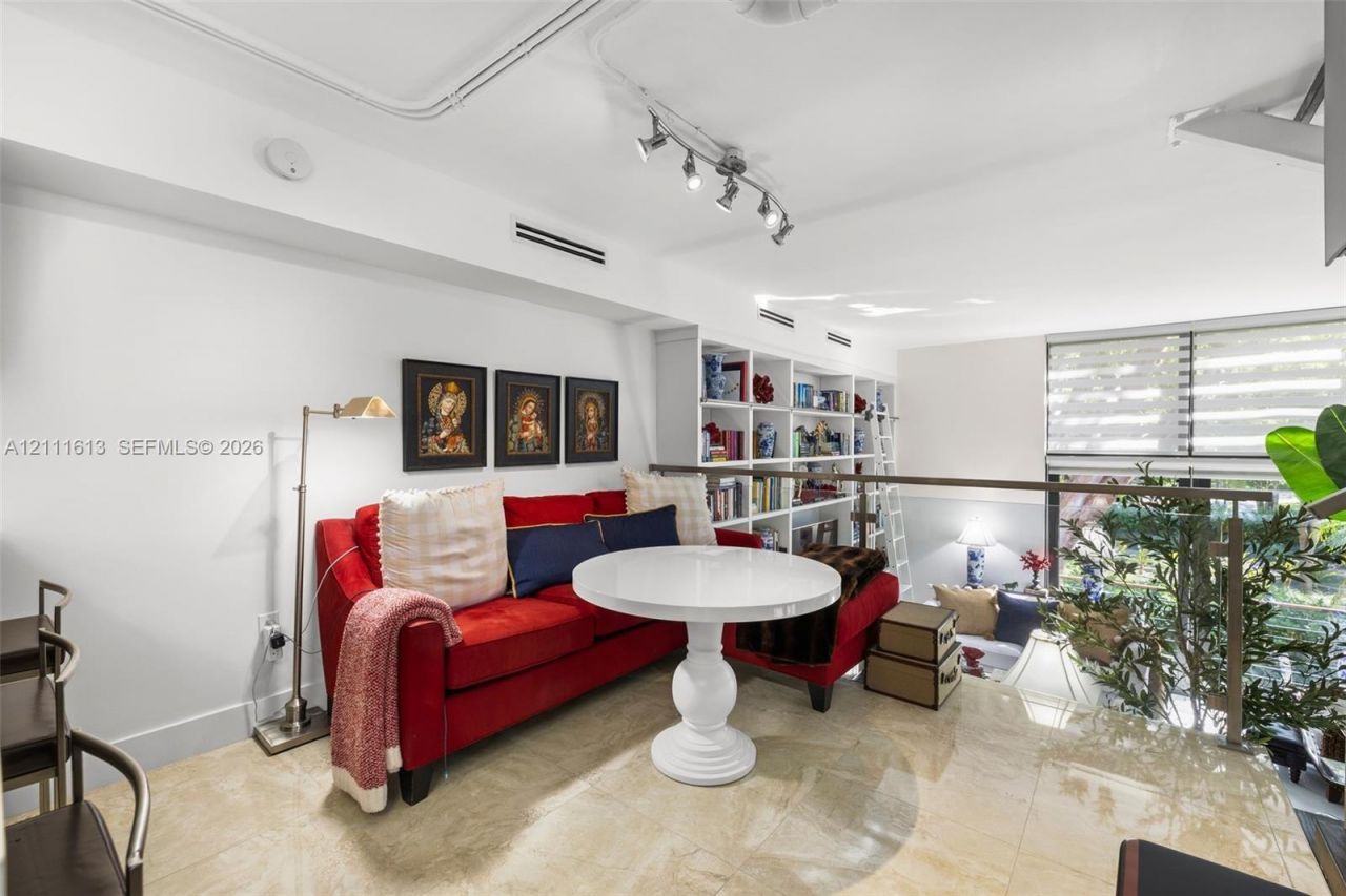201 E Enid Dr , Unit 31, Key Biscayne, FL 33149 Photo