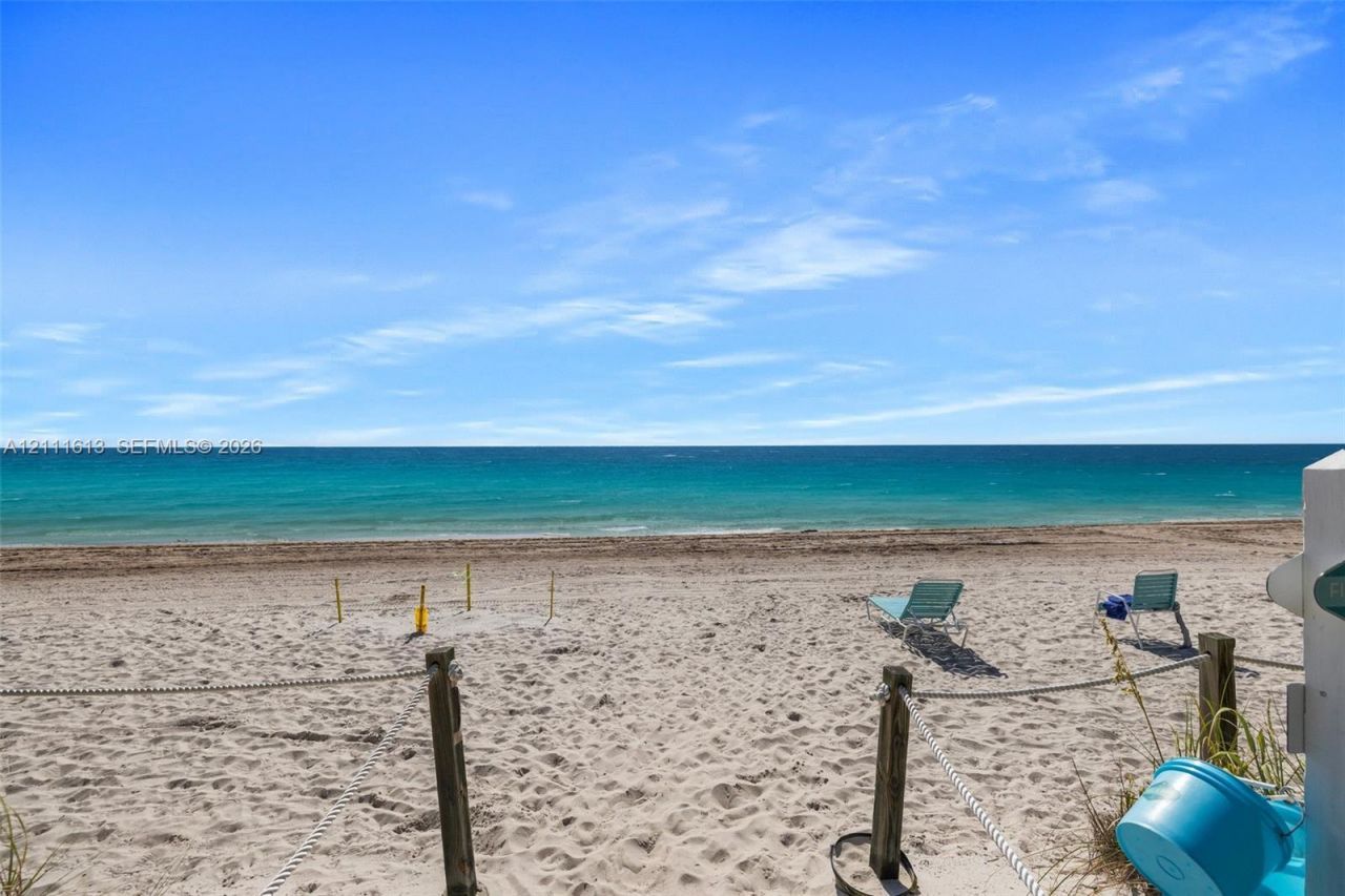 201 E Enid Dr , Unit 31, Key Biscayne, FL 33149 Photo