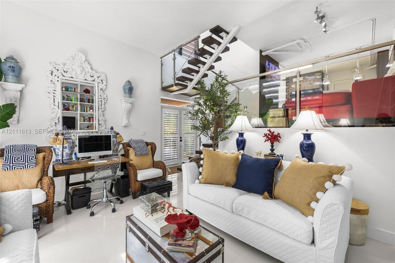 201 E Enid Dr , Unit 31, Key Biscayne, FL 33149 Photo