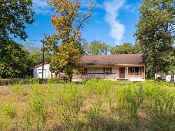 24738 Shannon Street, Hempstead, TX 77445