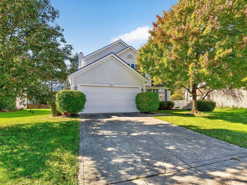 1537 Weiskopf Drive, Columbus, OH 43228 Photo 2