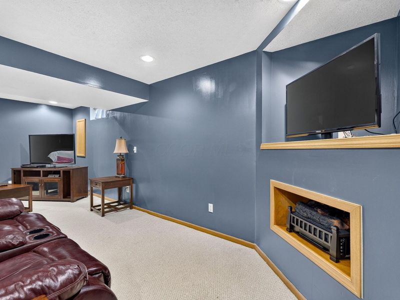 1537 Weiskopf Drive, Columbus, OH 43228 Photo 44