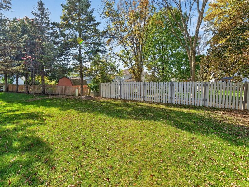 1537 Weiskopf Drive, Columbus, OH 43228 Photo 9