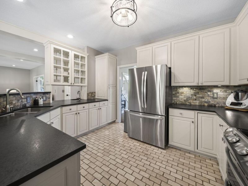 272 Crossing Creek N, Columbus, OH 43230 Photo 16