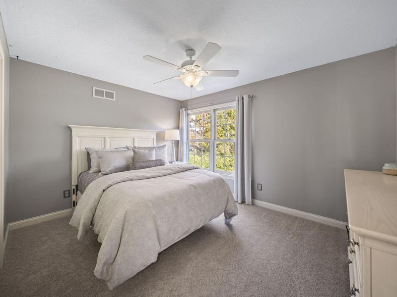 272 Crossing Creek N, Columbus, OH 43230 Photo 25