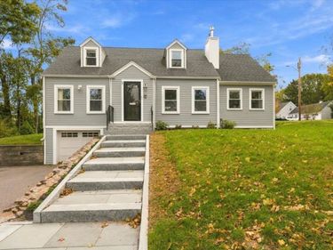 14 Colby Road, Hingham, MA 02043