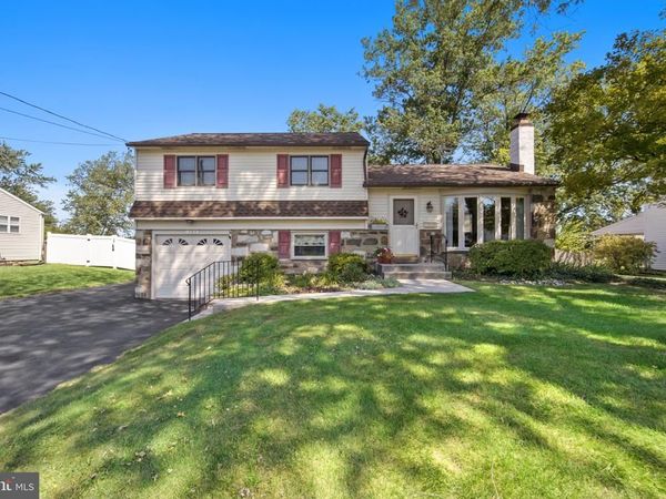 785 GARDEN ROAD, WARMINSTER, PA 18974