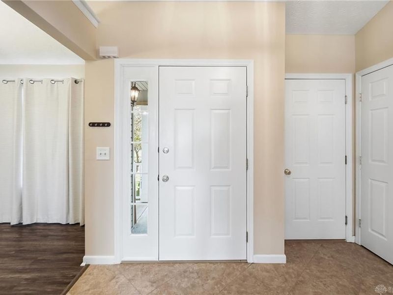 2367 Spyglass Court, Fairborn, OH 45324 Photo 6
