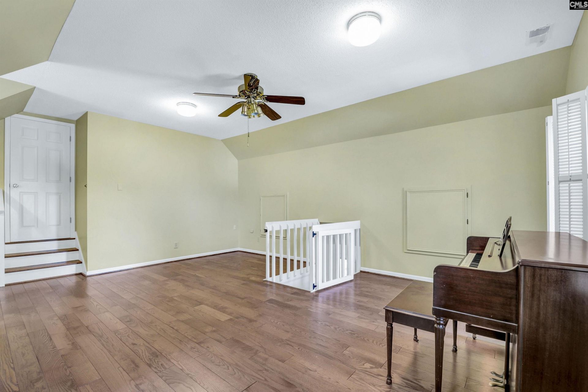 115 Walnut Court Photo 38