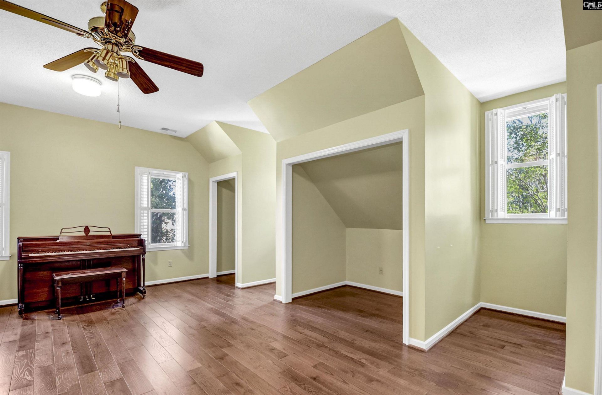 115 Walnut Court Photo 39