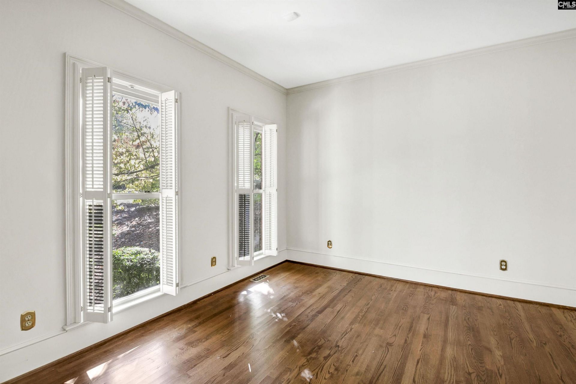 115 Walnut Court Photo 7