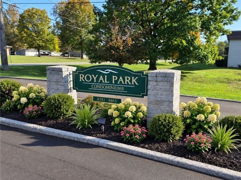 8635 N Akins Road, Unit 101, North Royalton, OH 44133 Photo 2