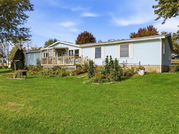 1407 244th Ave , Lisbon, IA 52253