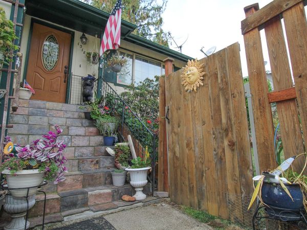 1318 NE Lincoln Street, Roseburg, OR 97470