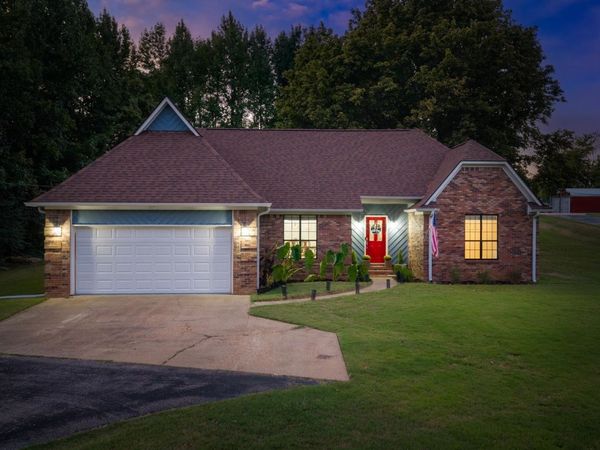 62 COMANCHE DR, Atoka, TN 38053
