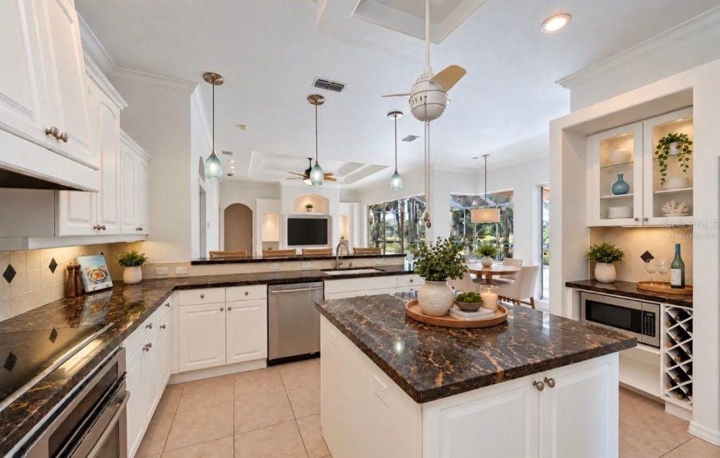6195 9th Avenue Circle Ne, Bradenton, FL 34212 Photo