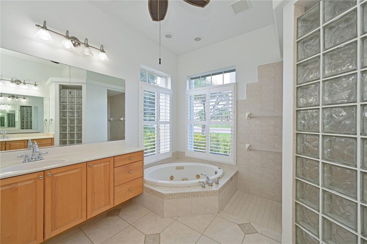 6195 9th Avenue Circle Ne, Bradenton, FL 34212 Photo