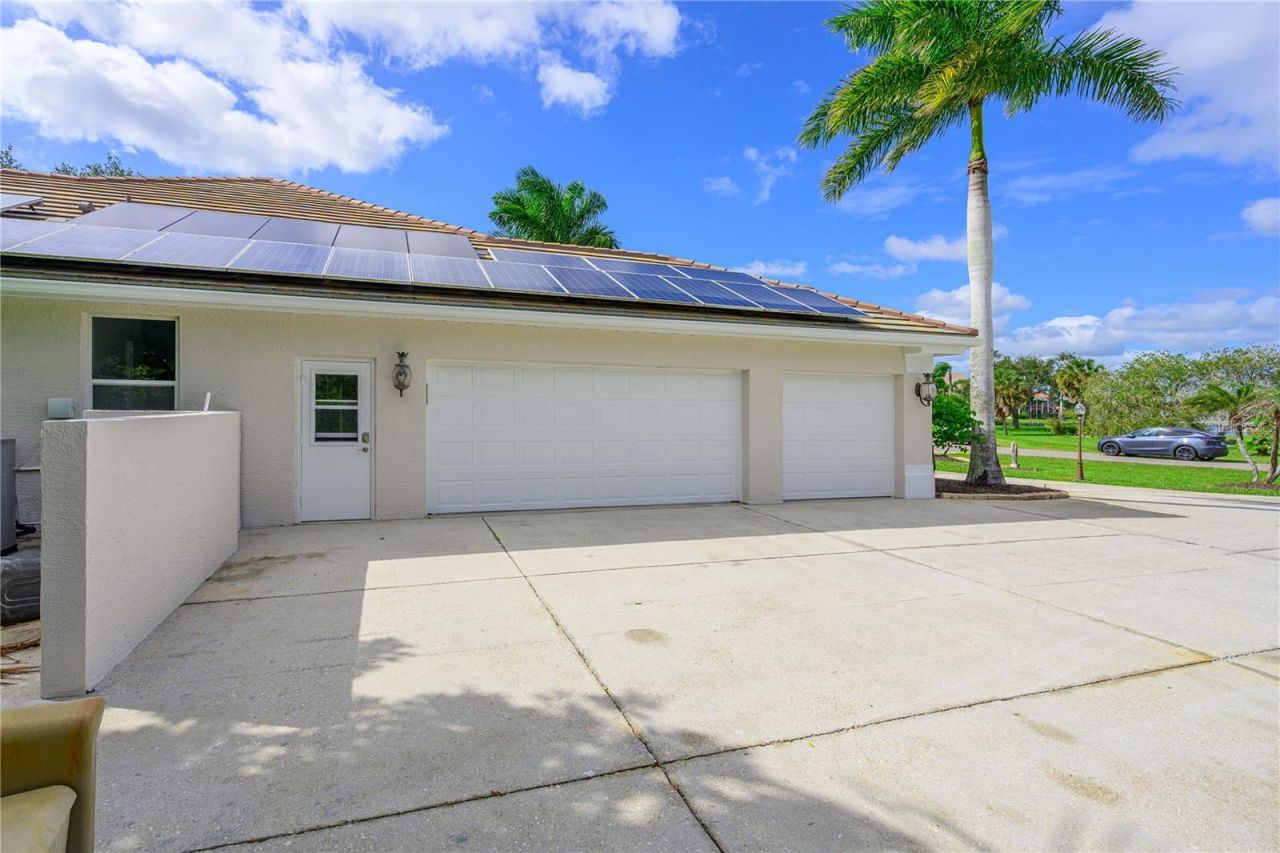 6195 9th Avenue Circle Ne, Bradenton, FL 34212 Photo
