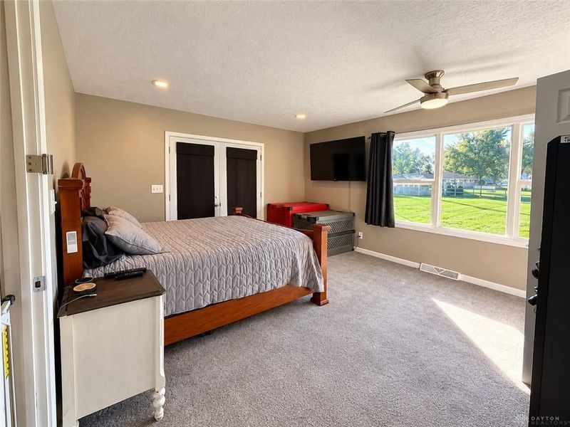215 Miller Avenue, Eaton, OH 45320 Photo 13