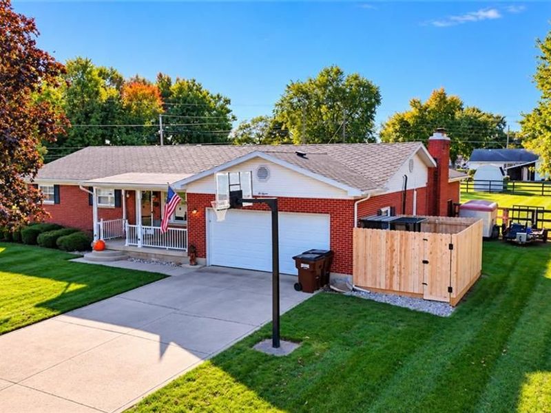215 Miller Avenue, Eaton, OH 45320 Photo 3