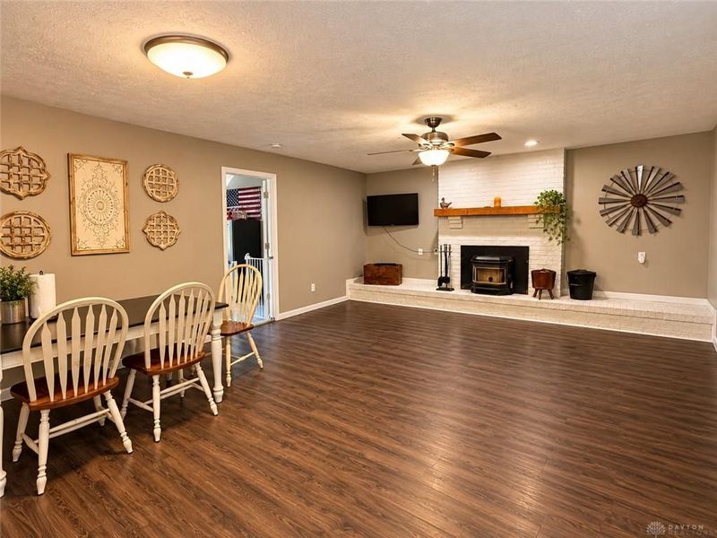 215 Miller Avenue, Eaton, OH 45320 Photo 9
