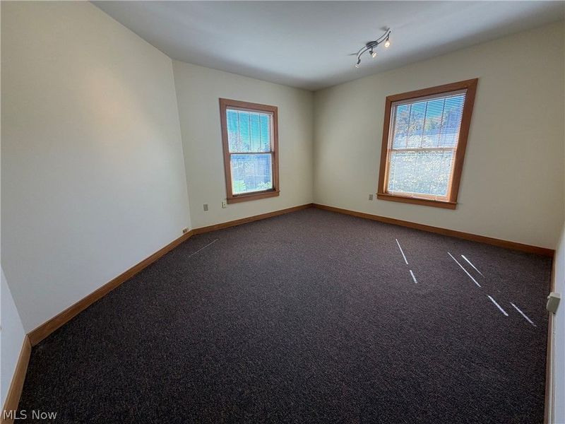 631 W Exchange Street, Akron, OH 44302 Photo 13