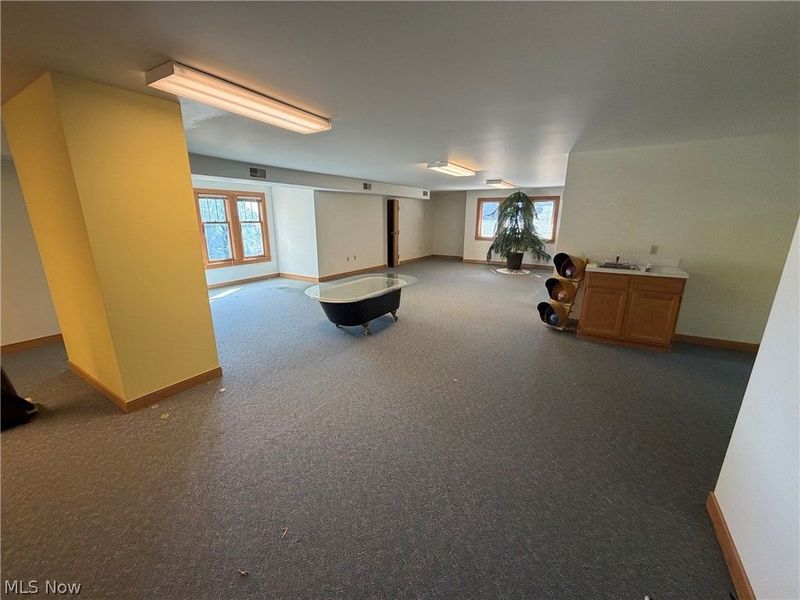 631 W Exchange Street, Akron, OH 44302 Photo 20