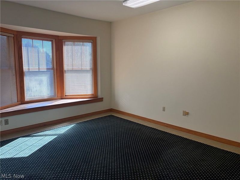 631 W Exchange Street, Akron, OH 44302 Photo 12
