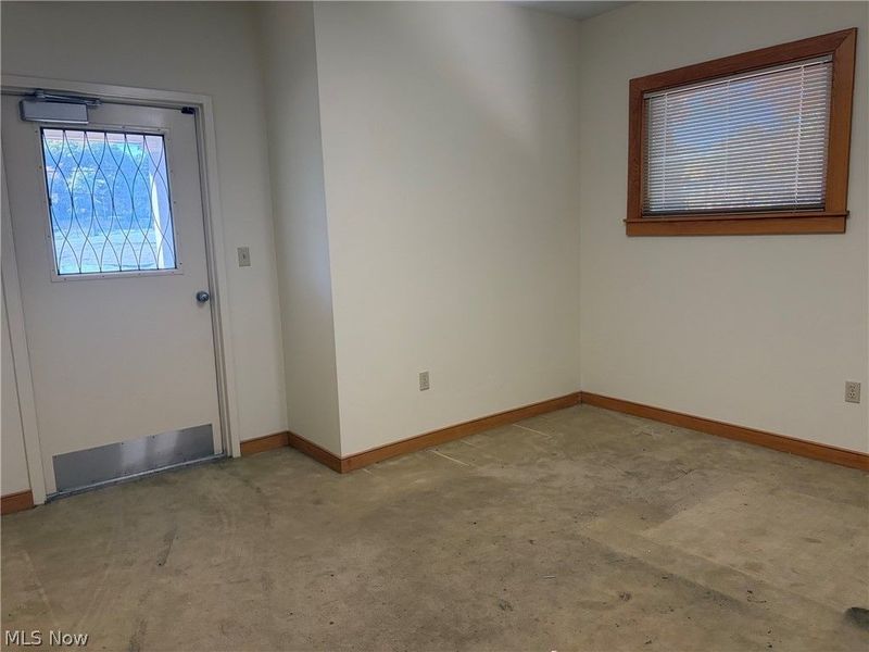 631 W Exchange Street, Akron, OH 44302 Photo 18