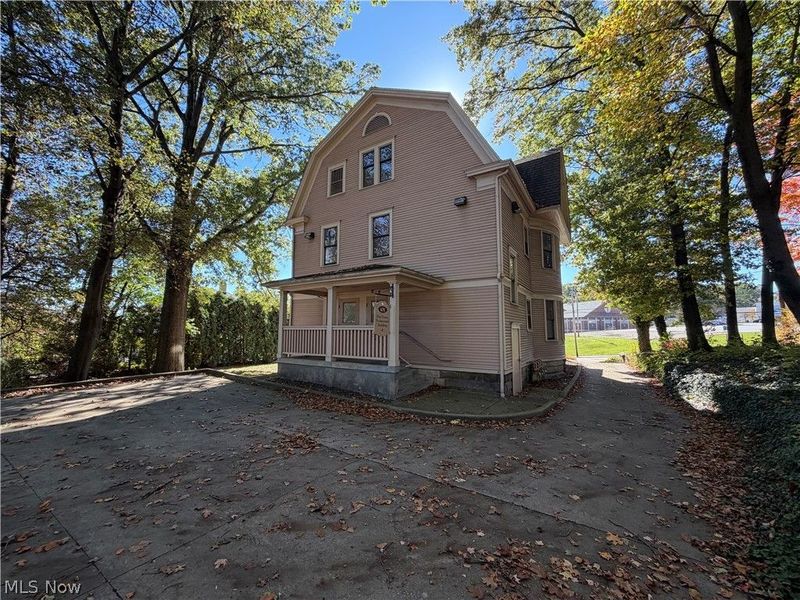 631 W Exchange Street, Akron, OH 44302 Photo 23