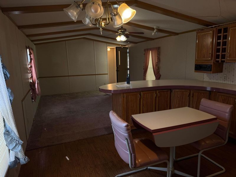 5 Spring Lake Court, Delaware, OH 43015 Photo 5