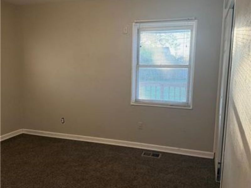 3857 Brumbaugh Boulevard, Dayton, OH 45416 Photo 7