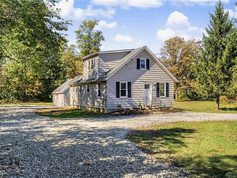5497 Oakes Road, Trotwood, OH 45315 Photo 2