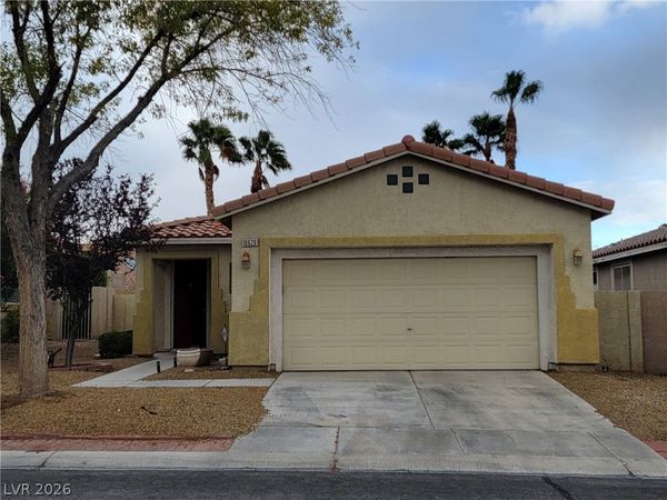 10620 Primrose Arbor Avenue , Las Vegas, NV 89144