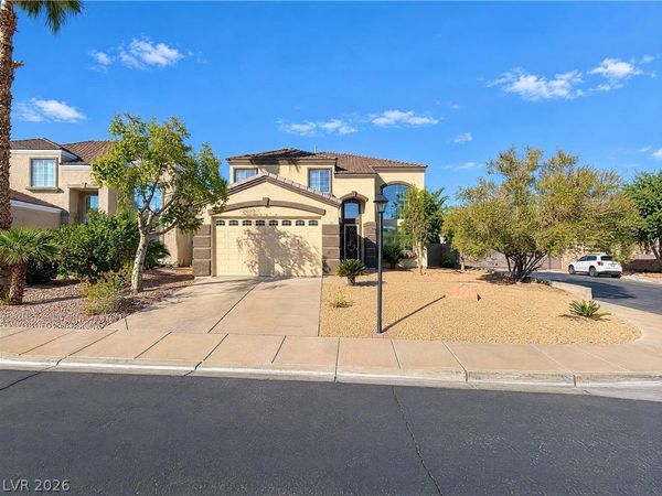 165 Mount Saint Helens Drive , Henderson, NV 89012