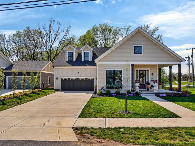 36 N Clinton Street, Canal Winchester, OH 43110 Photo 3