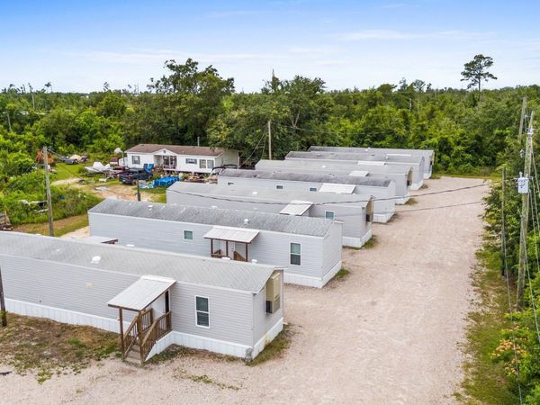 1329 Transmitter Road , Panama City, FL 32401