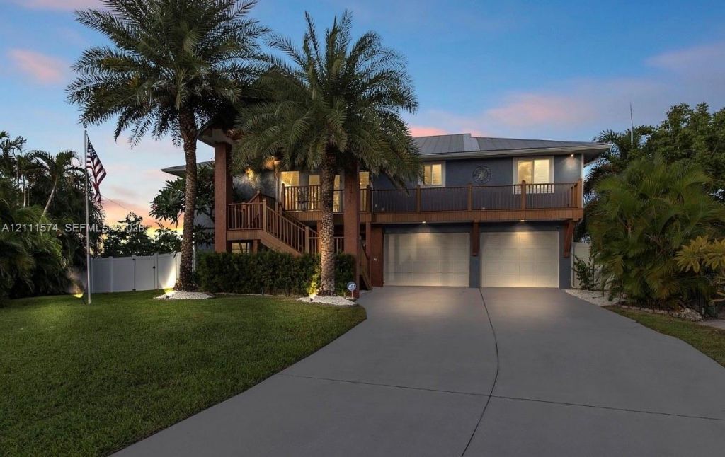 3544 Ruby Ave , Saint James City, FL 33956 Photo