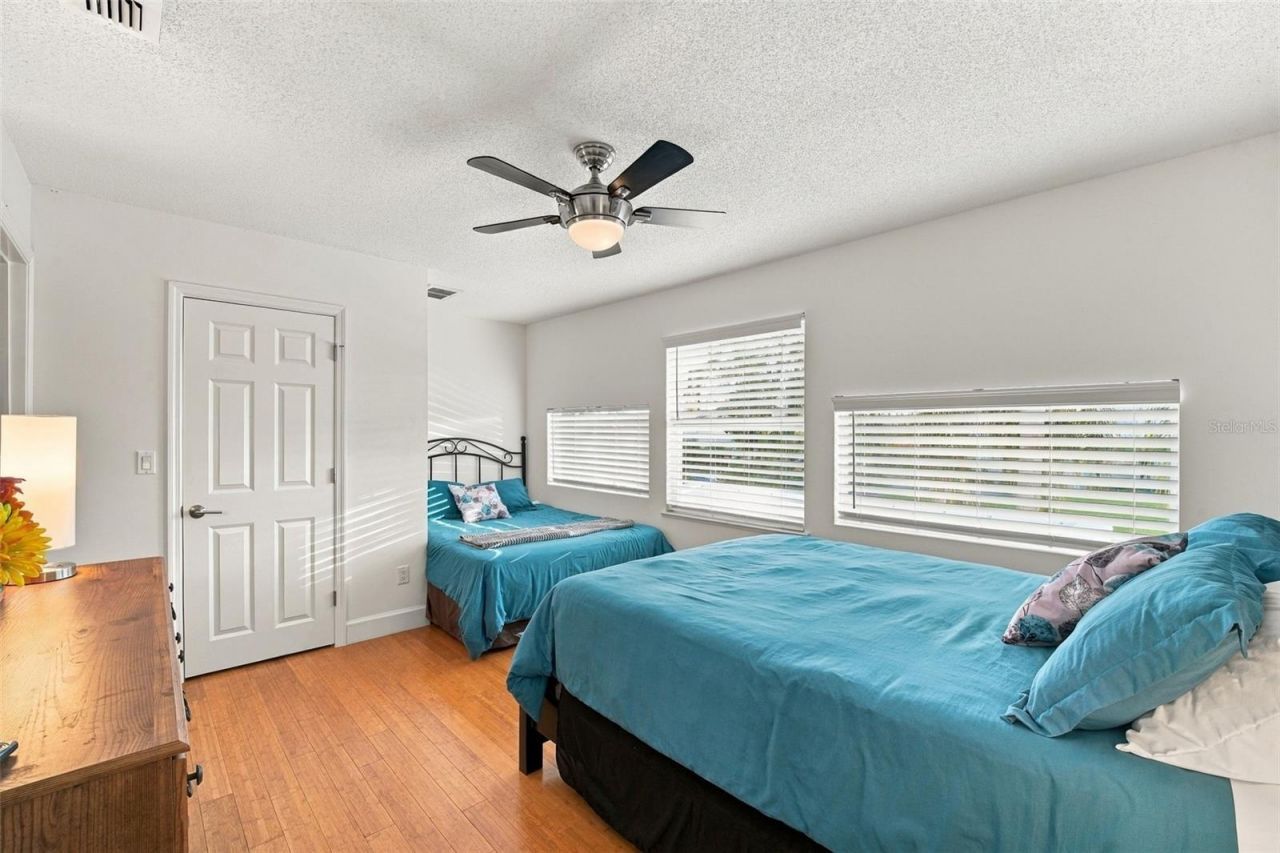 2586 E Spruce Creek Boulevard, Port Orange, FL 32128 Photo