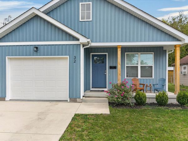 32 Maple Street , Jeffersonville, OH 43128