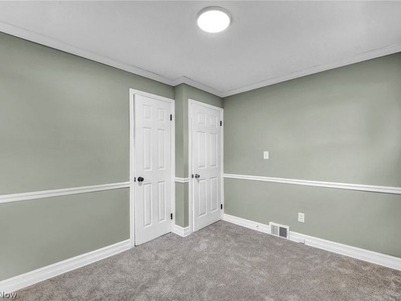 7198 Greenleaf Avenue, Parma, OH 44130 Photo 25