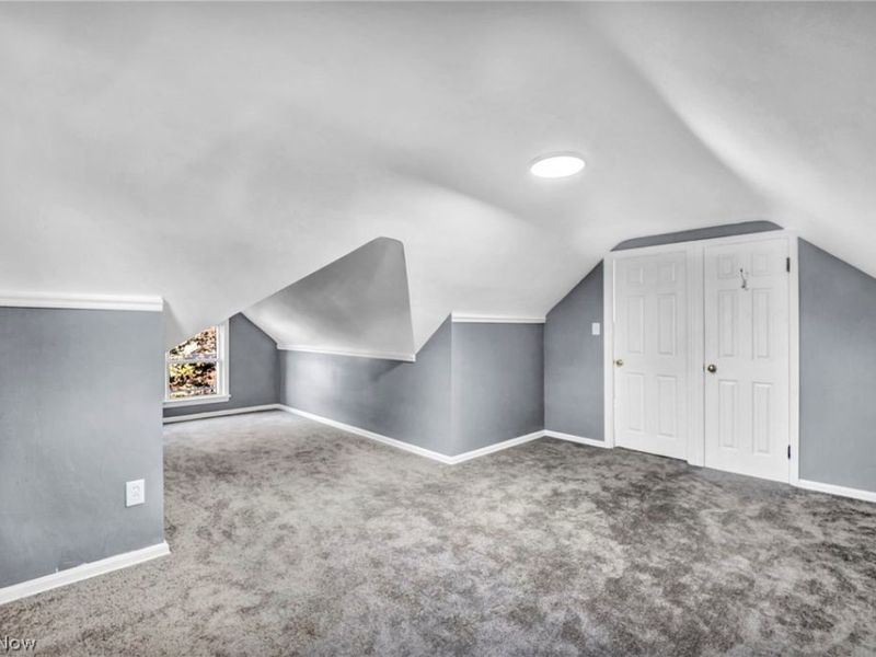 7198 Greenleaf Avenue, Parma, OH 44130 Photo 29