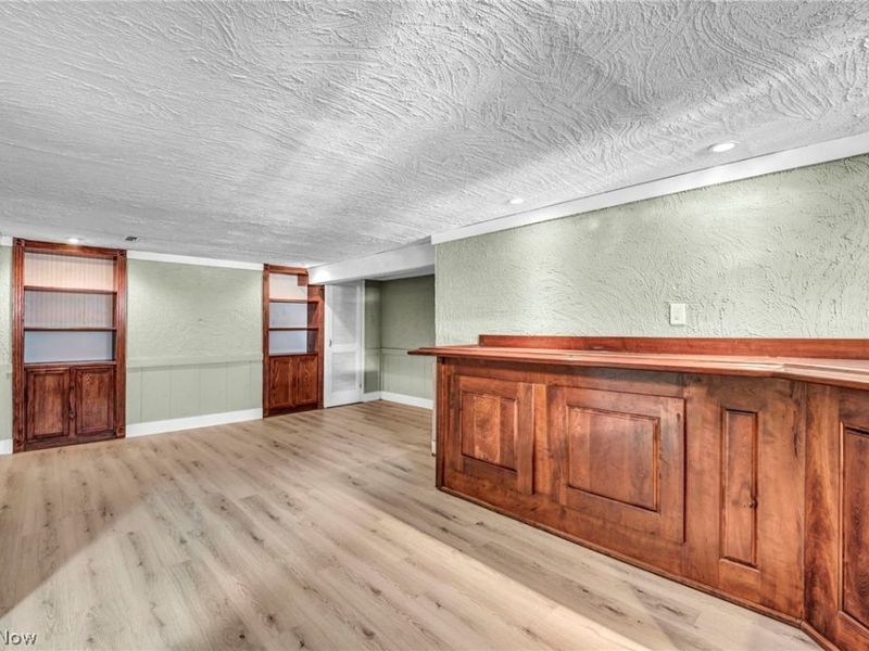 7198 Greenleaf Avenue, Parma, OH 44130 Photo 34