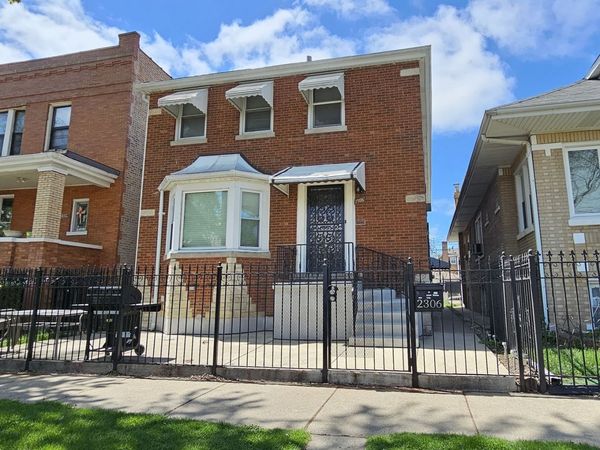 2306 N Mason Avenue , Unit 1R, Chicago, IL 60639